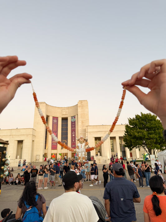 Hook’Em Gameday Necklace: ONE LEFT