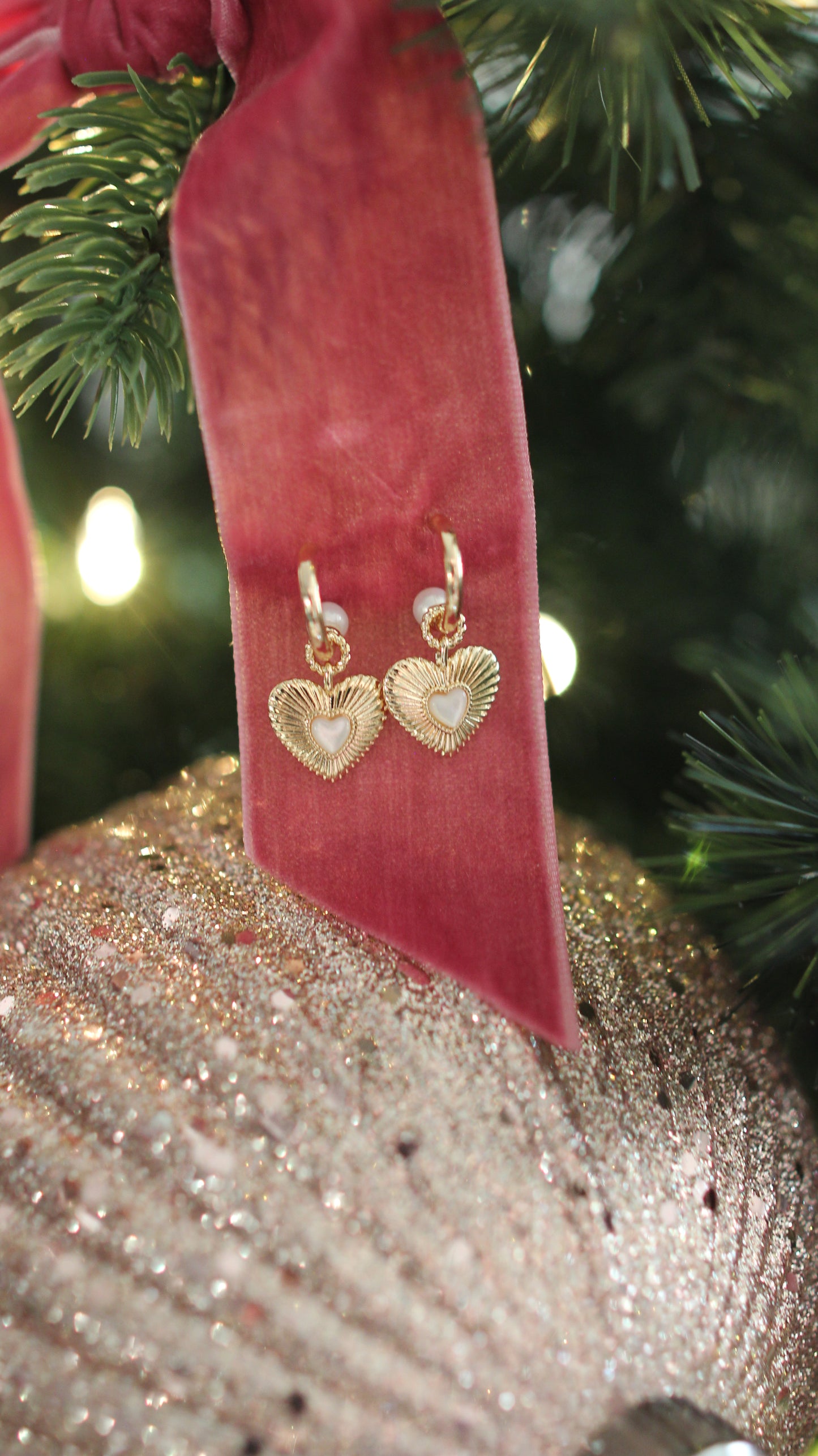 Pearl Heart Earrings STOCKING STUFFER