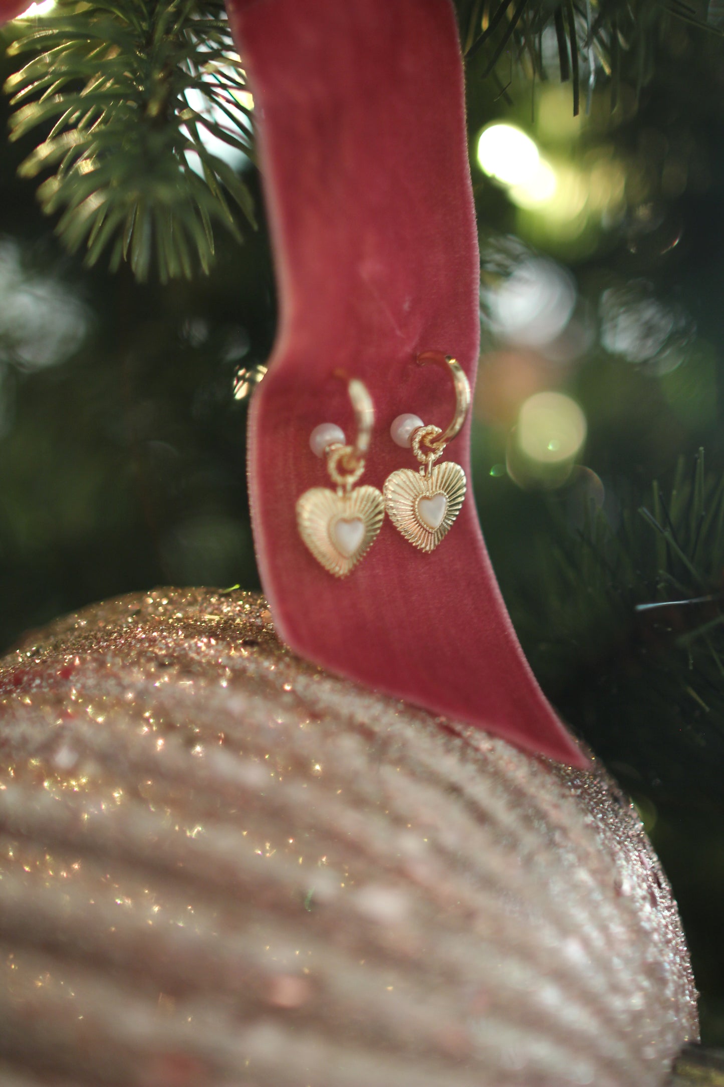 Pearl Heart Earrings STOCKING STUFFER